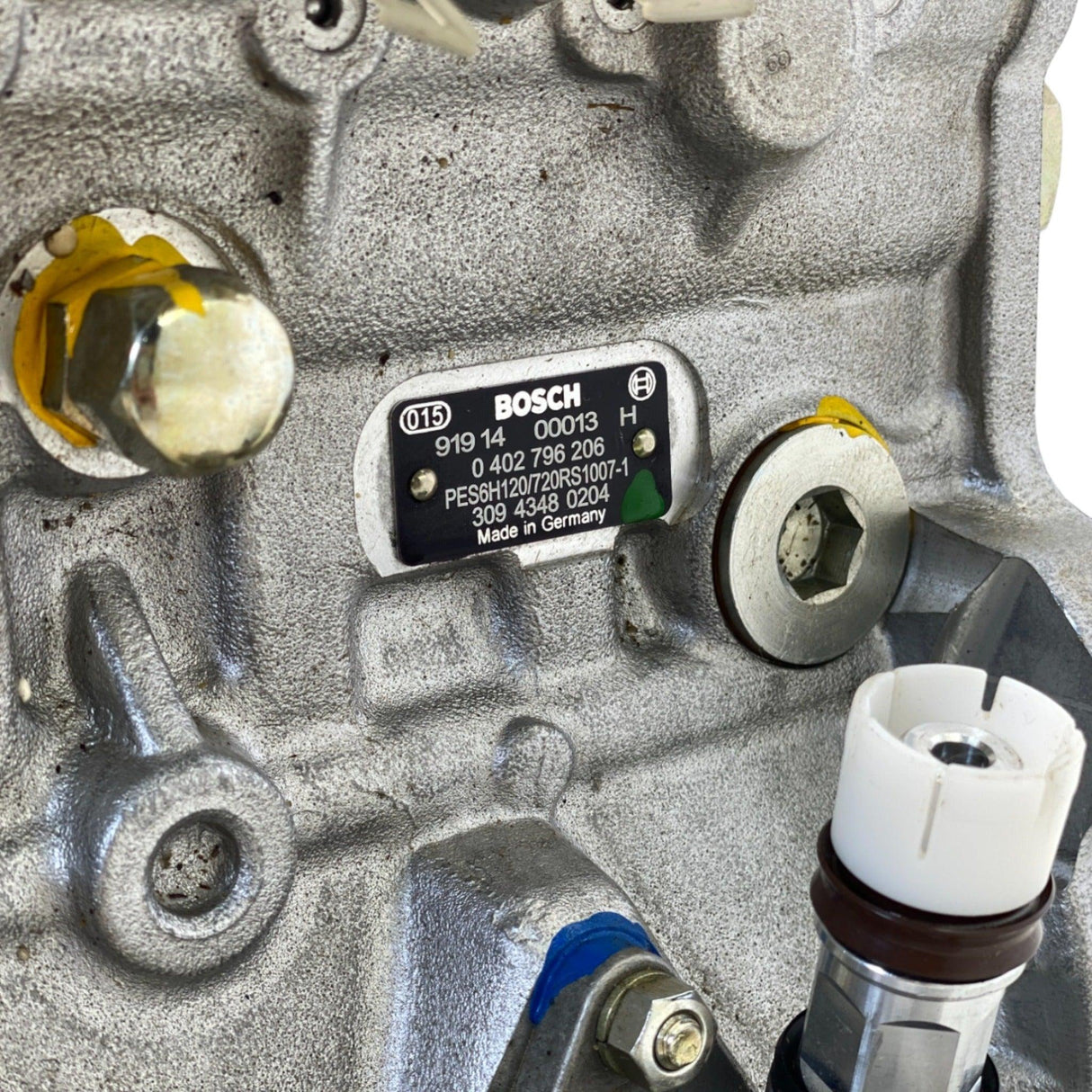 040296206 Genuine Bosch Fuel Injection Pump.