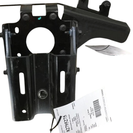 82795275 Genuine Mack Bracket - Truck To Trailer