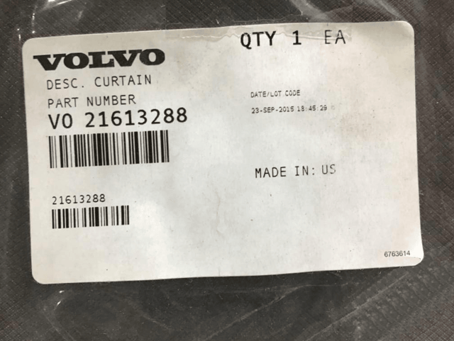 21613288 Genuine Volvo Curtain - Truck To Trailer