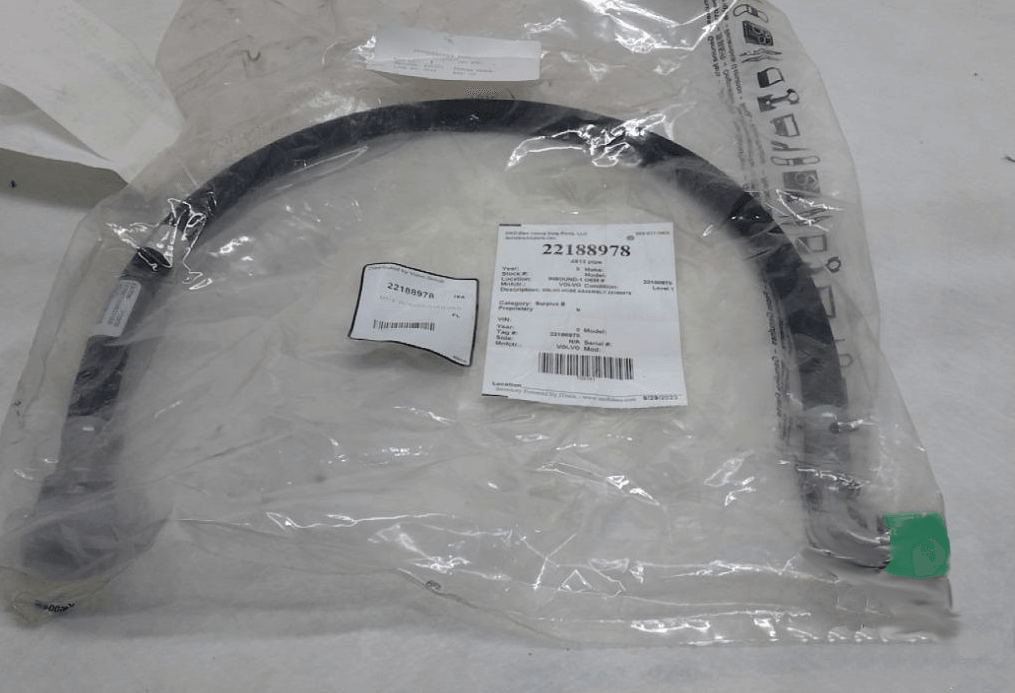 22188978 Genuine Volvo Hose Assembly - Truck To Trailer