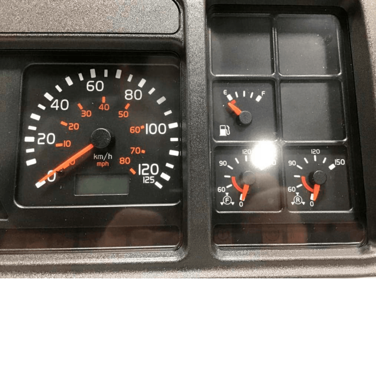 22879304 Genuine Volvo Instrument Cluster - Truck To Trailer