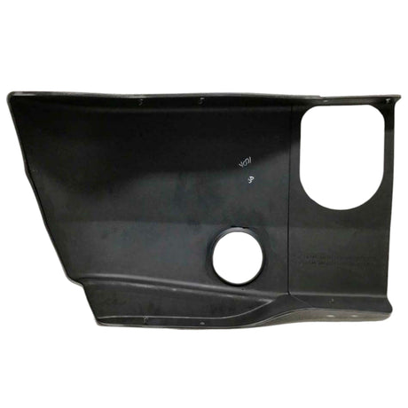 24QL5185M2 | Genuine Volvo Lh Endcap, Frt Bumper - Truck To Trailer