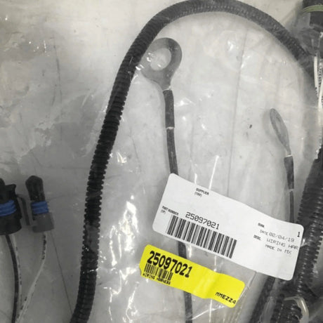 25097021 Genuine Volvo Wiring Harness - Truck To Trailer