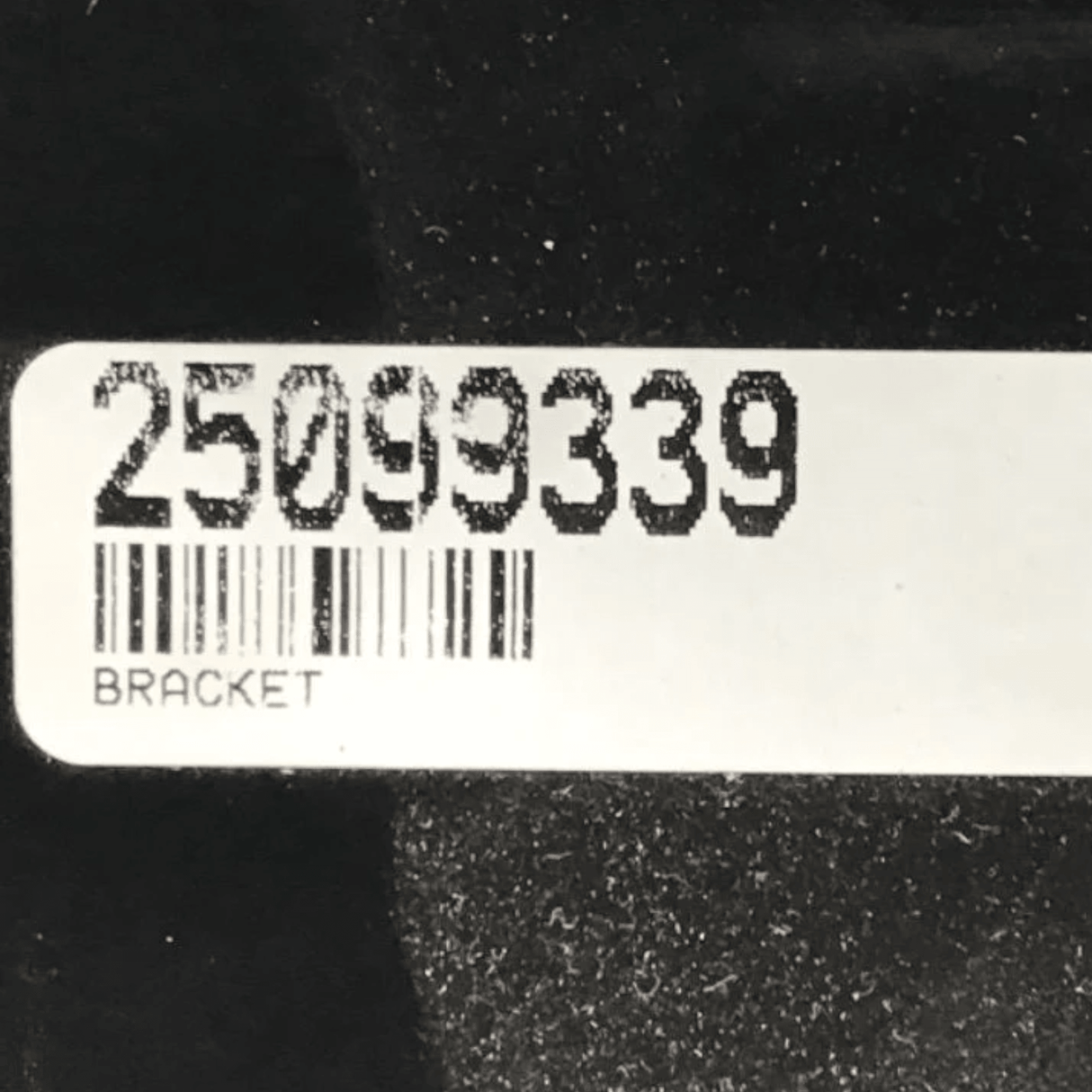 25099339 Genuine Mack Bracket - Truck To Trailer