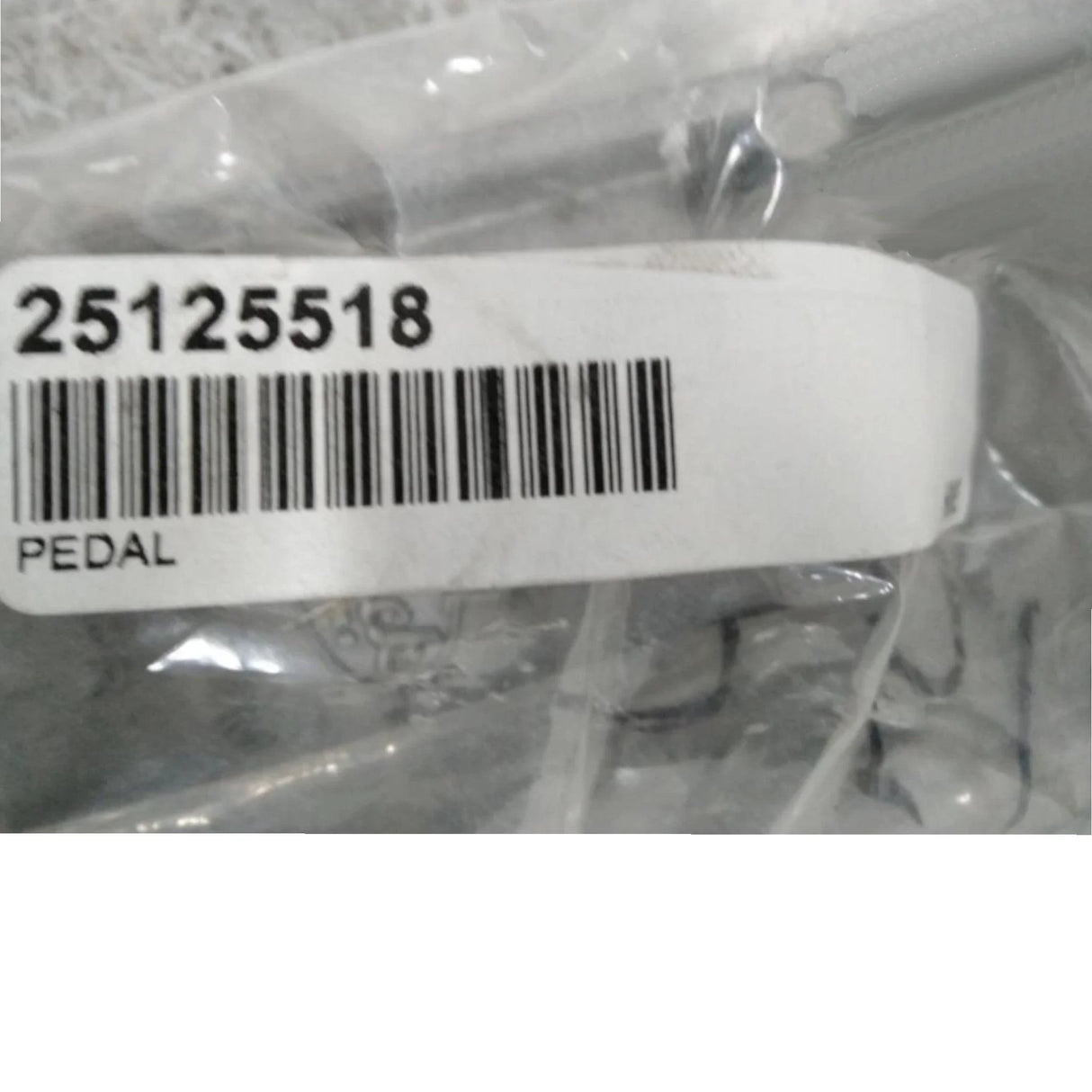 25125518 Genuine Volvo/Mack Pedal - Truck To Trailer