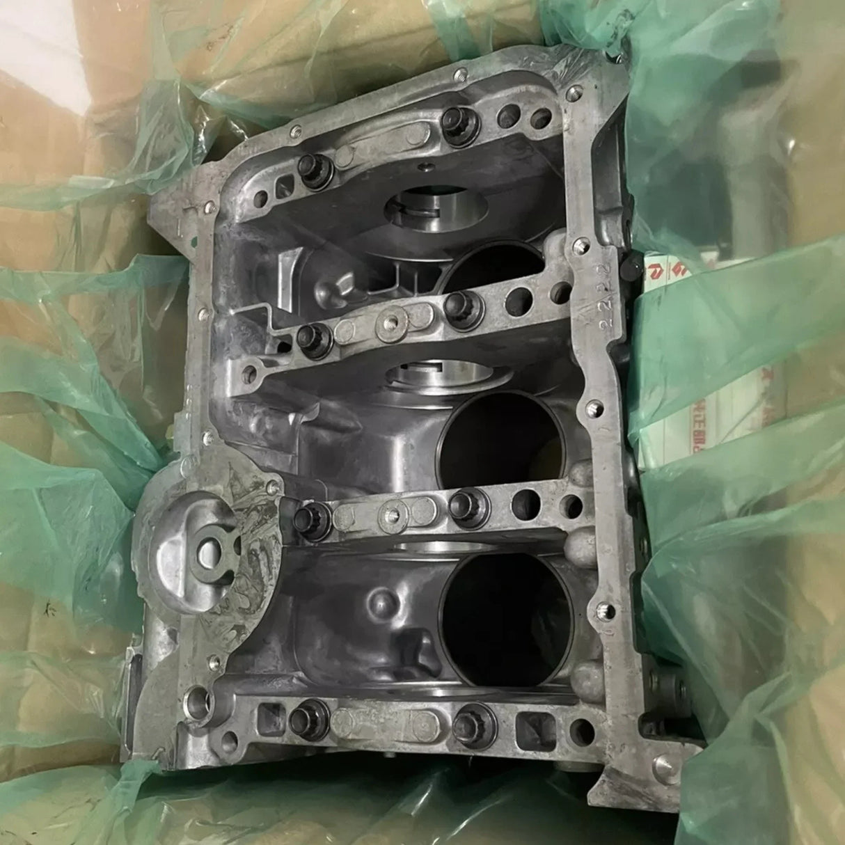 0762-287 Arctic Cat Cylinder Block/Base Assembly - Truck To Trailer