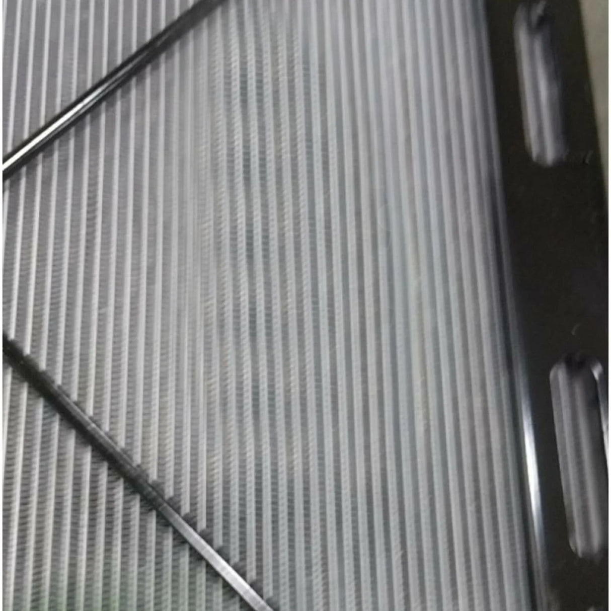 23017339 Genuine Volvo Radiator - Truck To Trailer