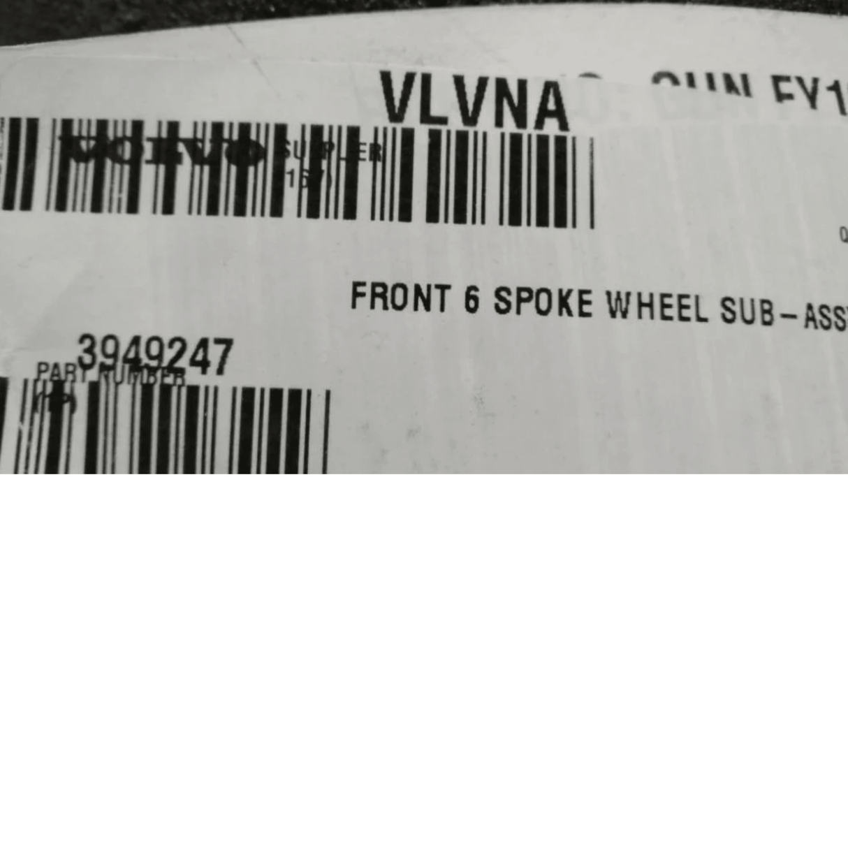 3949247 Genuine Volvo Front Wheel - Truck To Trailer