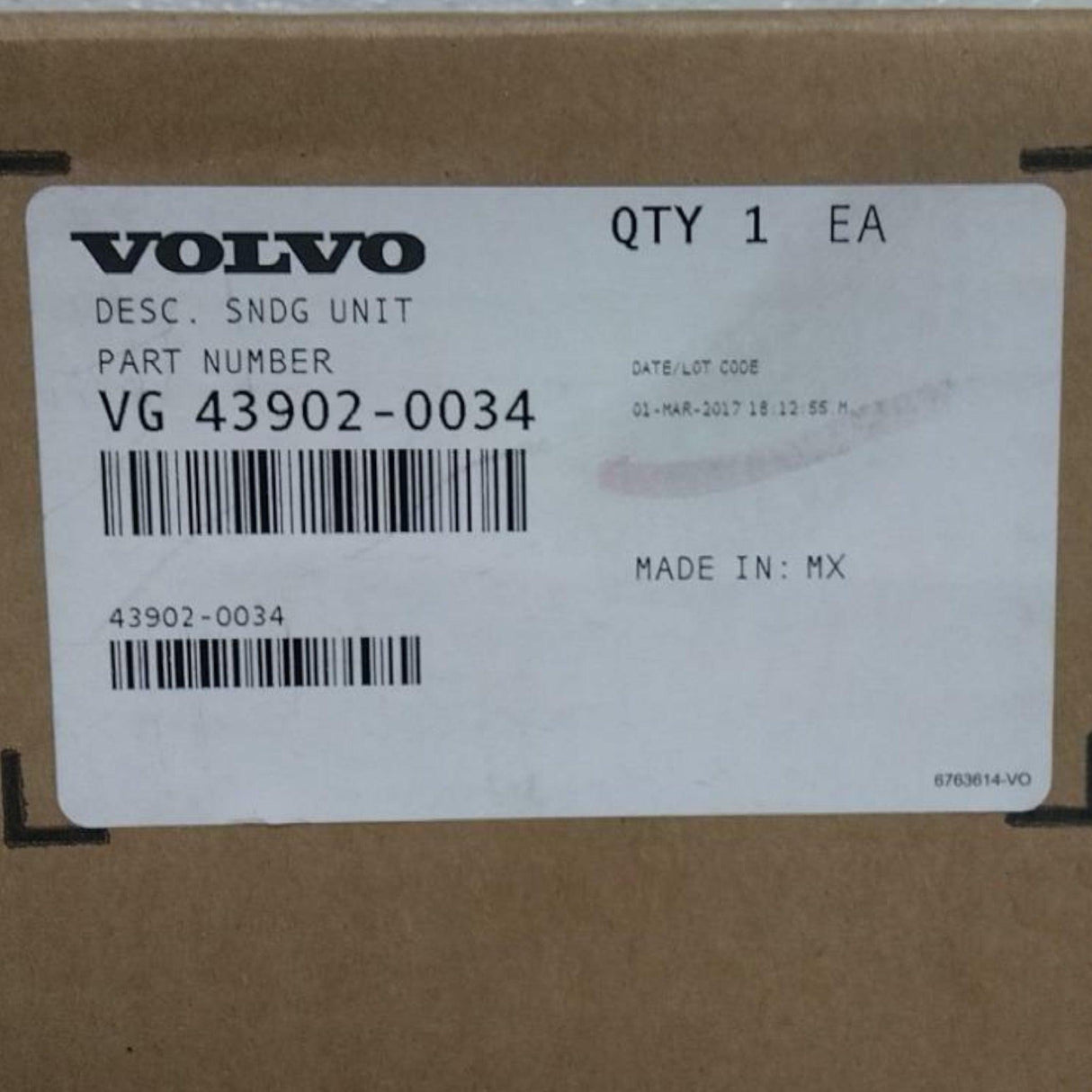 43902-0034 Genuine Volvo Sndg Unit.