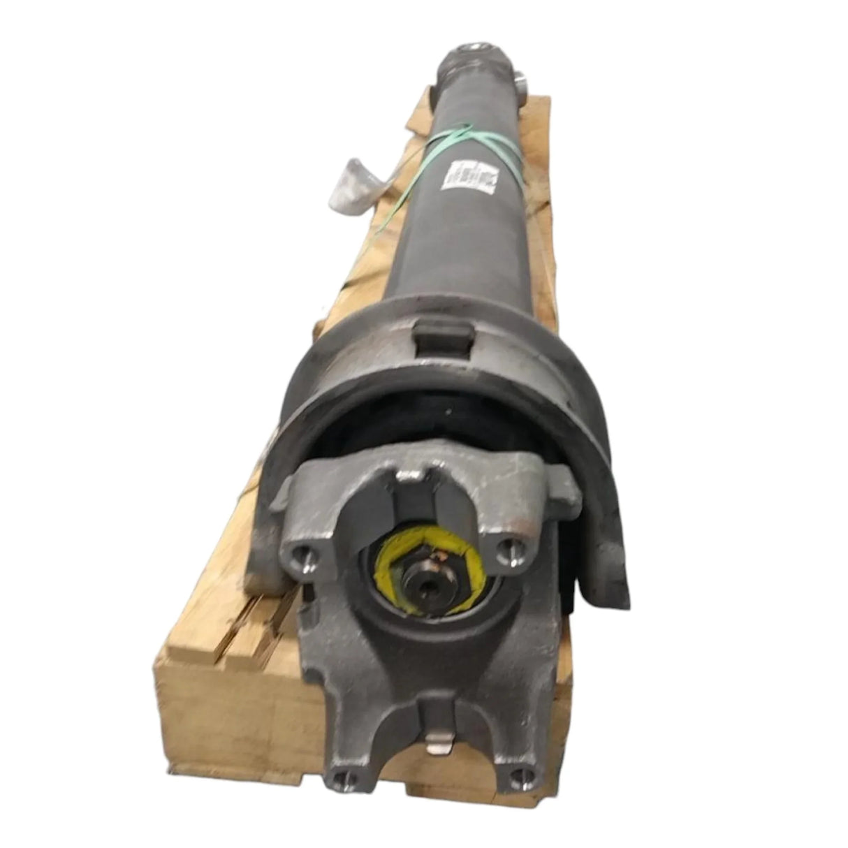 25637785 Genuine Mack Propeller Shaft - Truck To Trailer