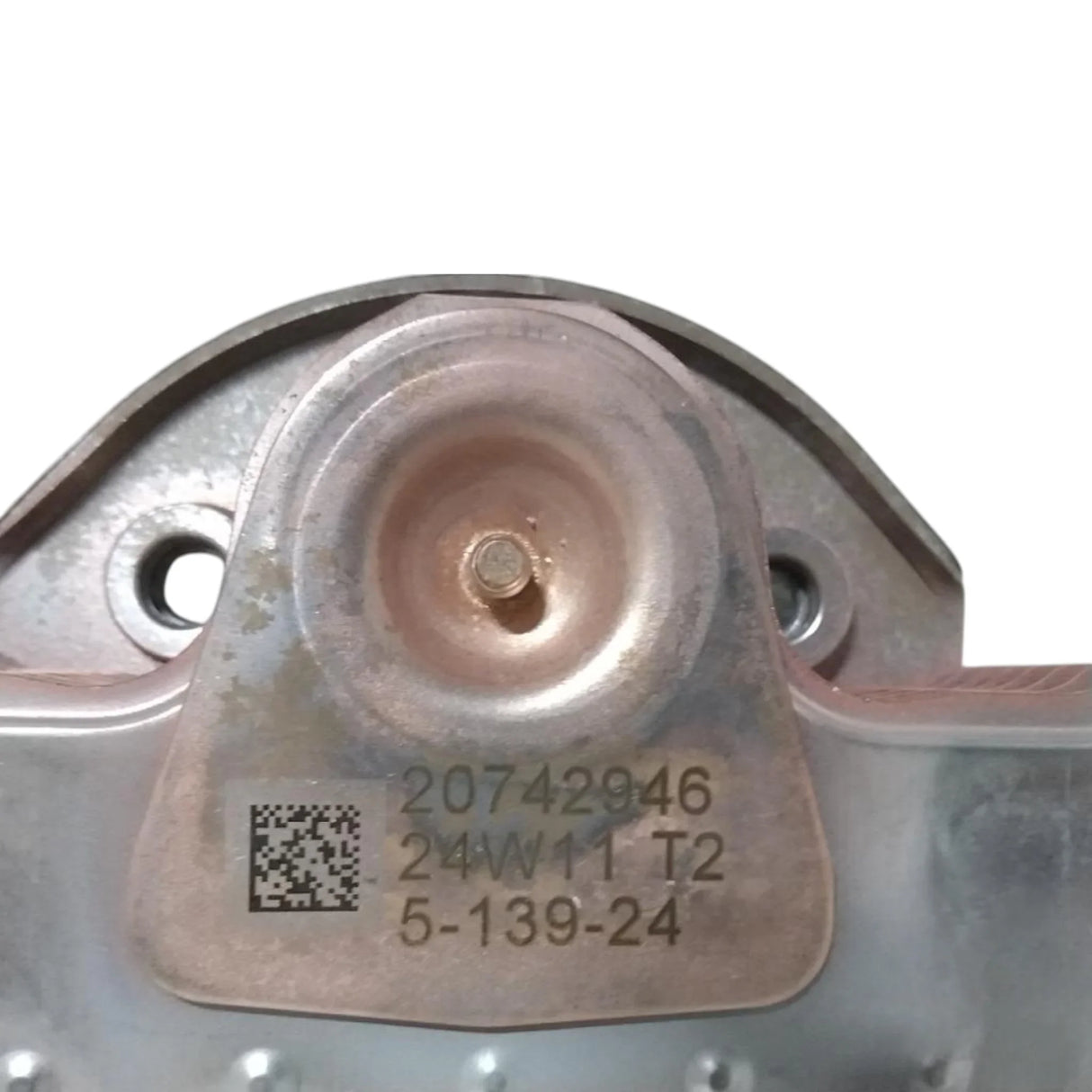 20742946 Genuine Mack Oil Cooler - Truck To Trailer