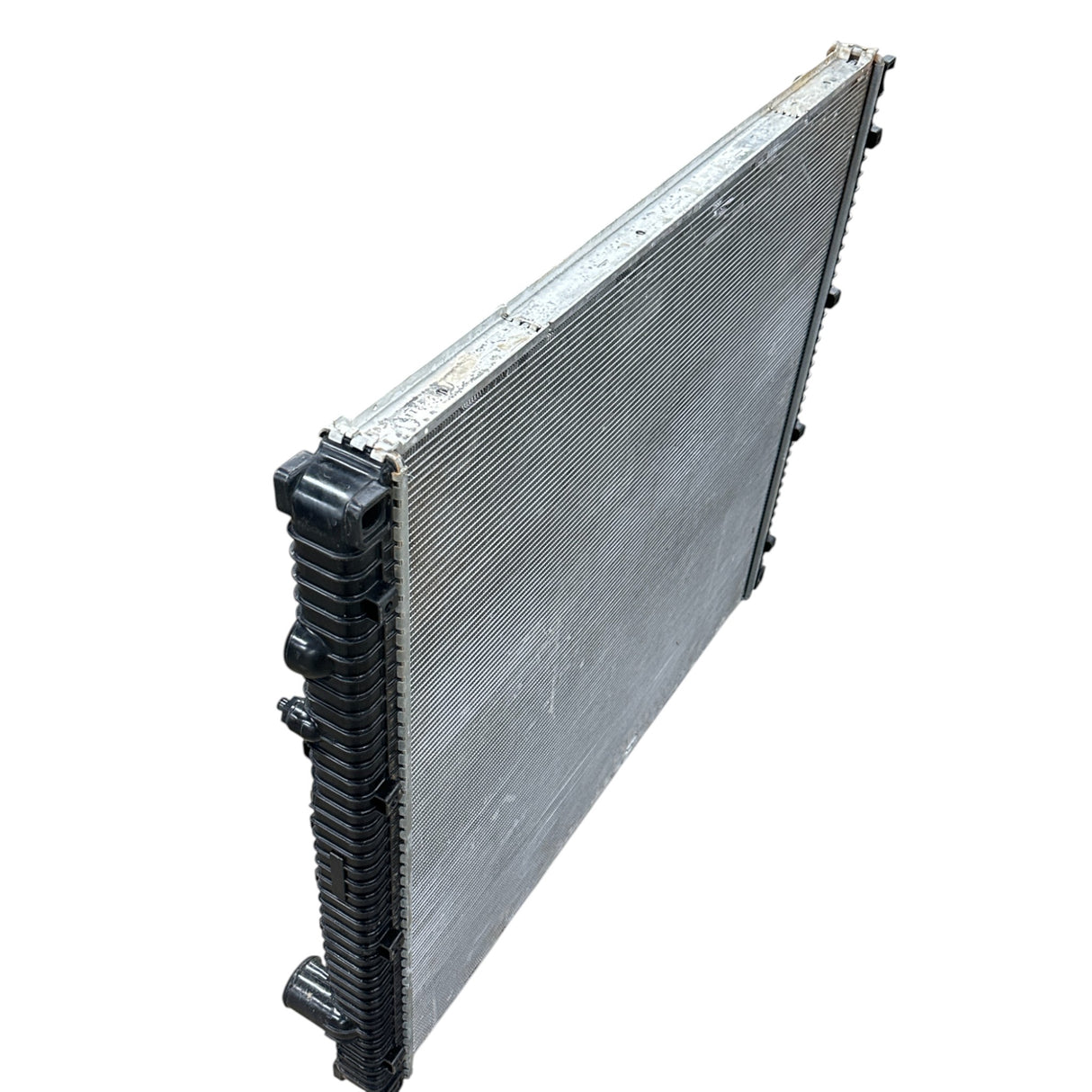 05-34048-001 Genuine Freightliner Radiator