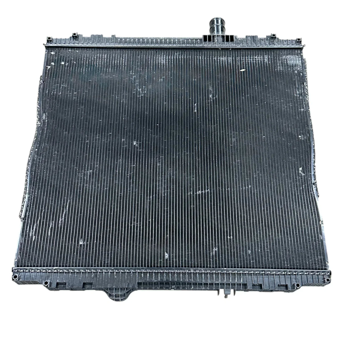 N8061001 Genuine Paccar Radiator Core & Tank Assembly Standard - Truck To Trailer