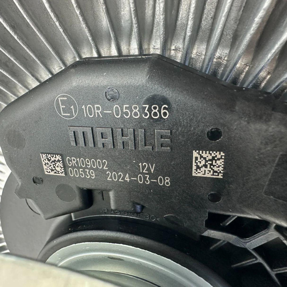 85147376 Genuine Volvo Fan Clutch