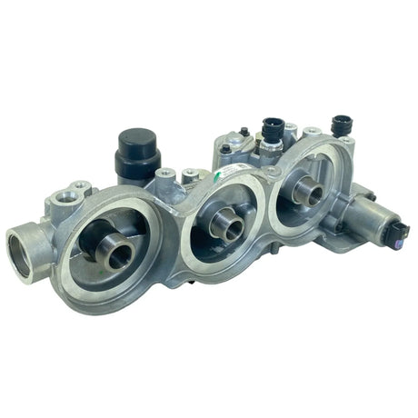 21921073 Genuine Mack Oil Filter Housing For Mack / Volvo - Truck To Trailer