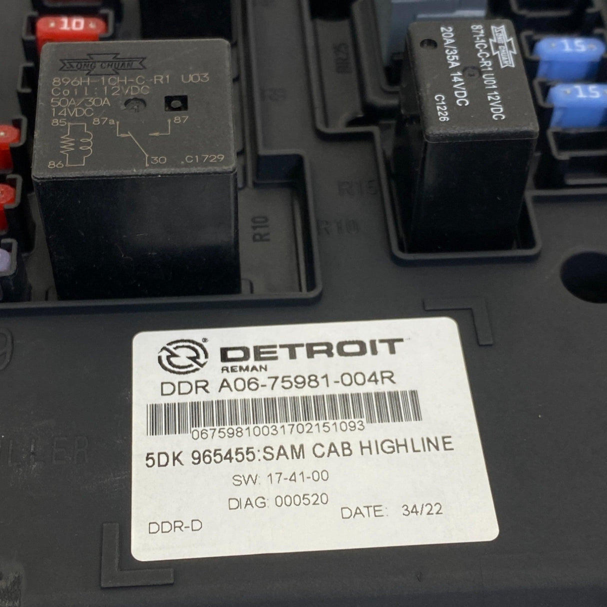 A06-75981-004 Oem Freightliner Electronic Control Unit- Sam Cab Highline 12V - Truck To Trailer