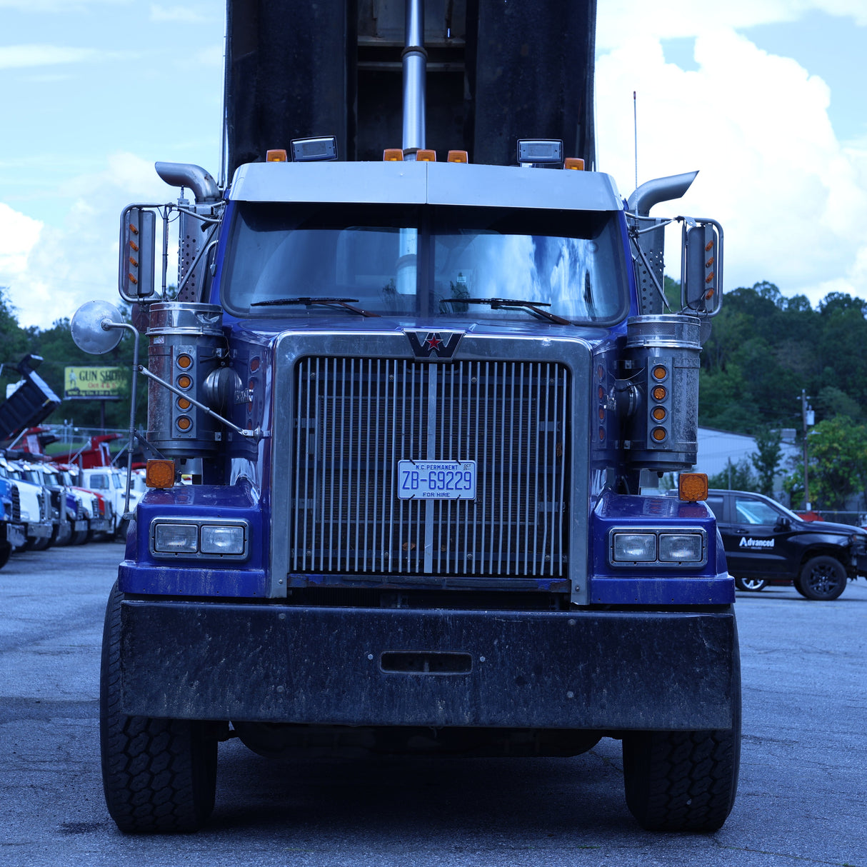 2019 Western Star 4900SF Tri-Axle Dump Truck