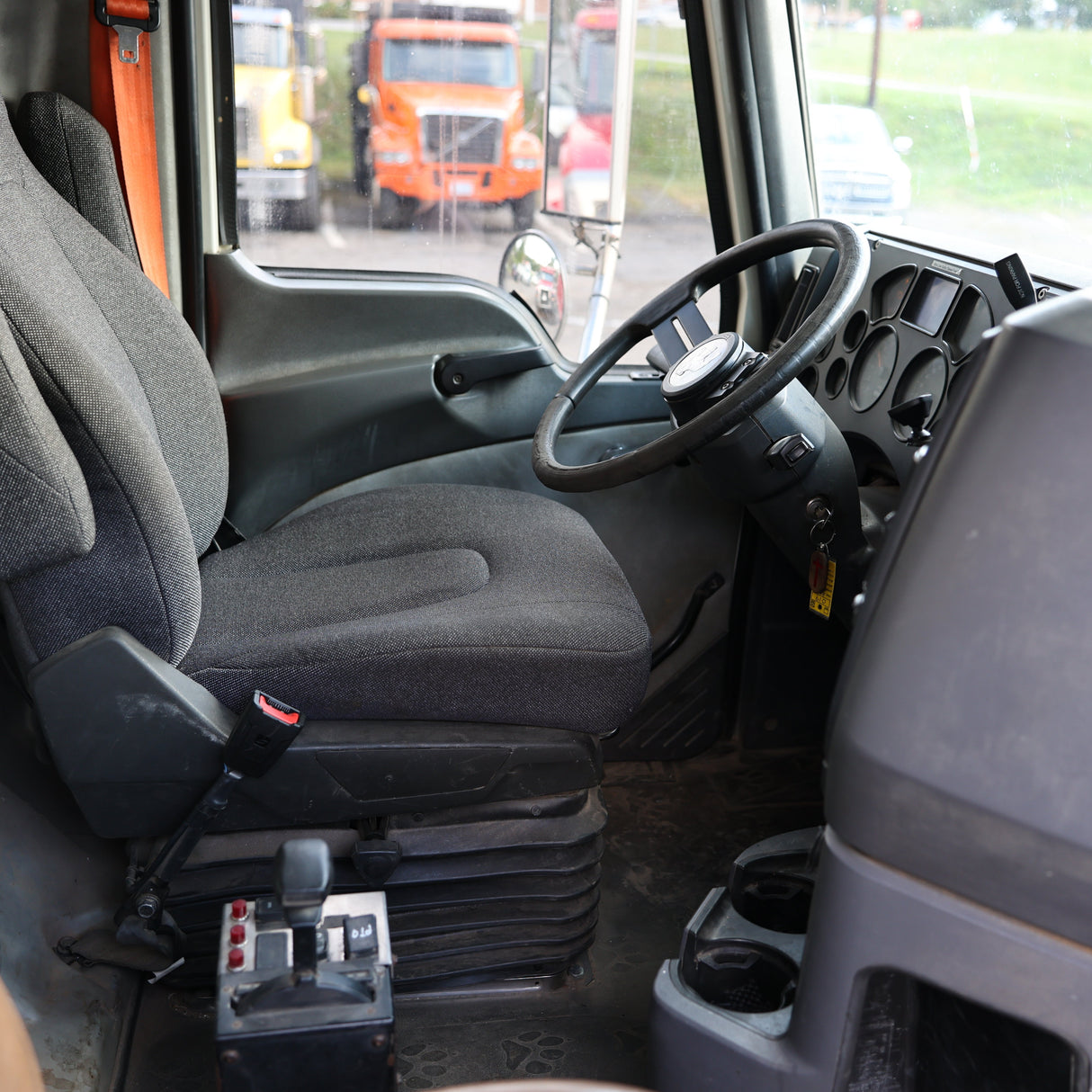 2016 Mack GU713 Tandem-Axle Dump Truck
