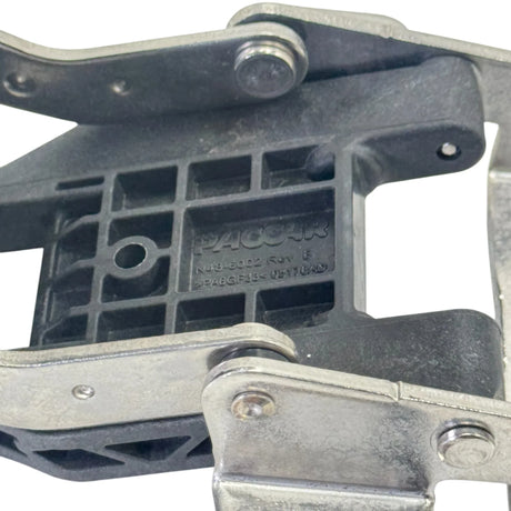 N48-6002 Genuine Peterbilt Battery Box - Truck To Trailer