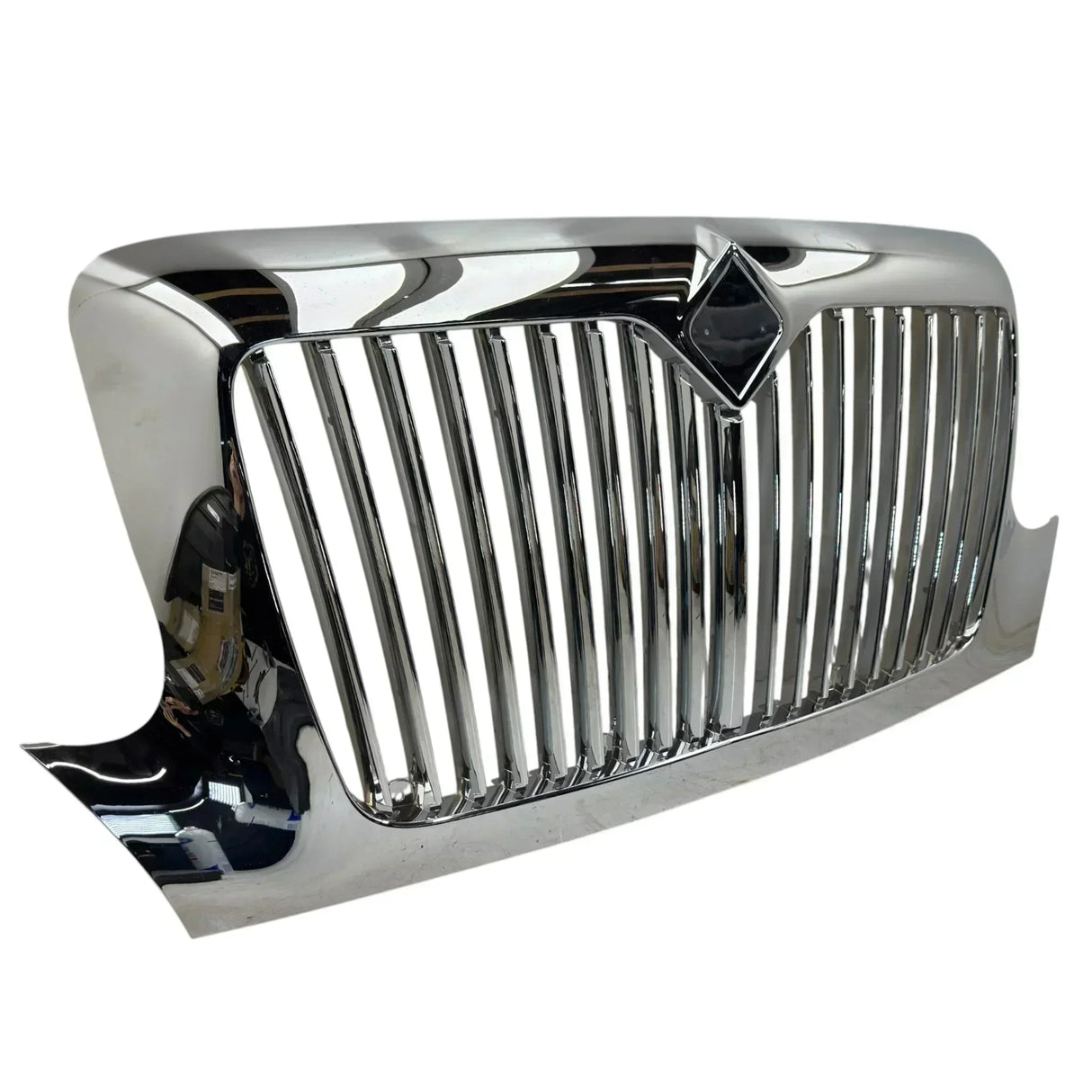 3551015C99 Genuine International Grille - Truck To Trailer