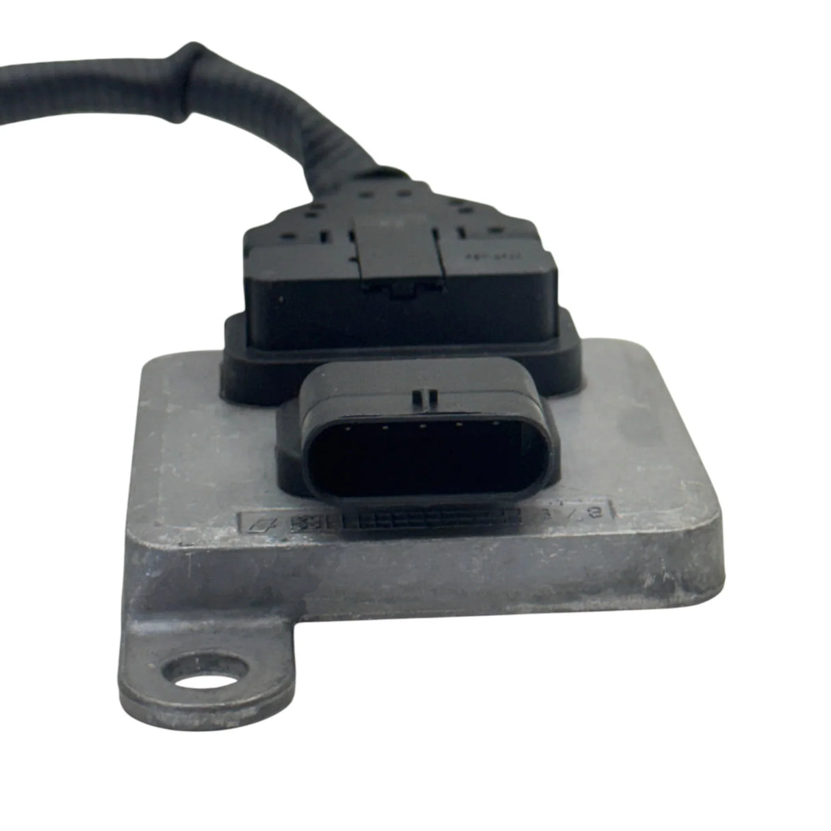 8-98246506-3 Genuine Isuzu NOX Nitrogen Oxide Sensor - Truck To Trailer