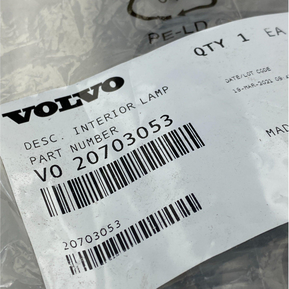 20703053 Genuine Volvo Interior Lamp - Truck To Trailer