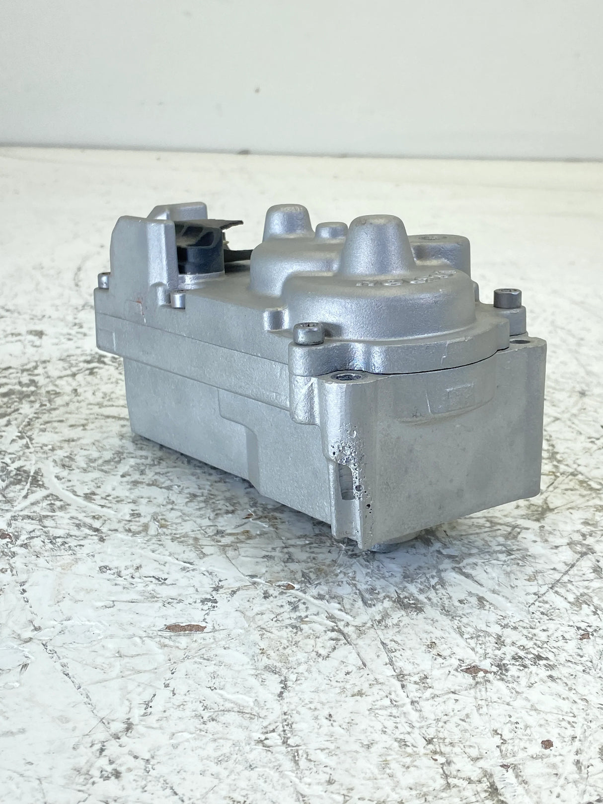 6374774Rx Genuine Cummins Turbocharger Actuator - Truck To Trailer