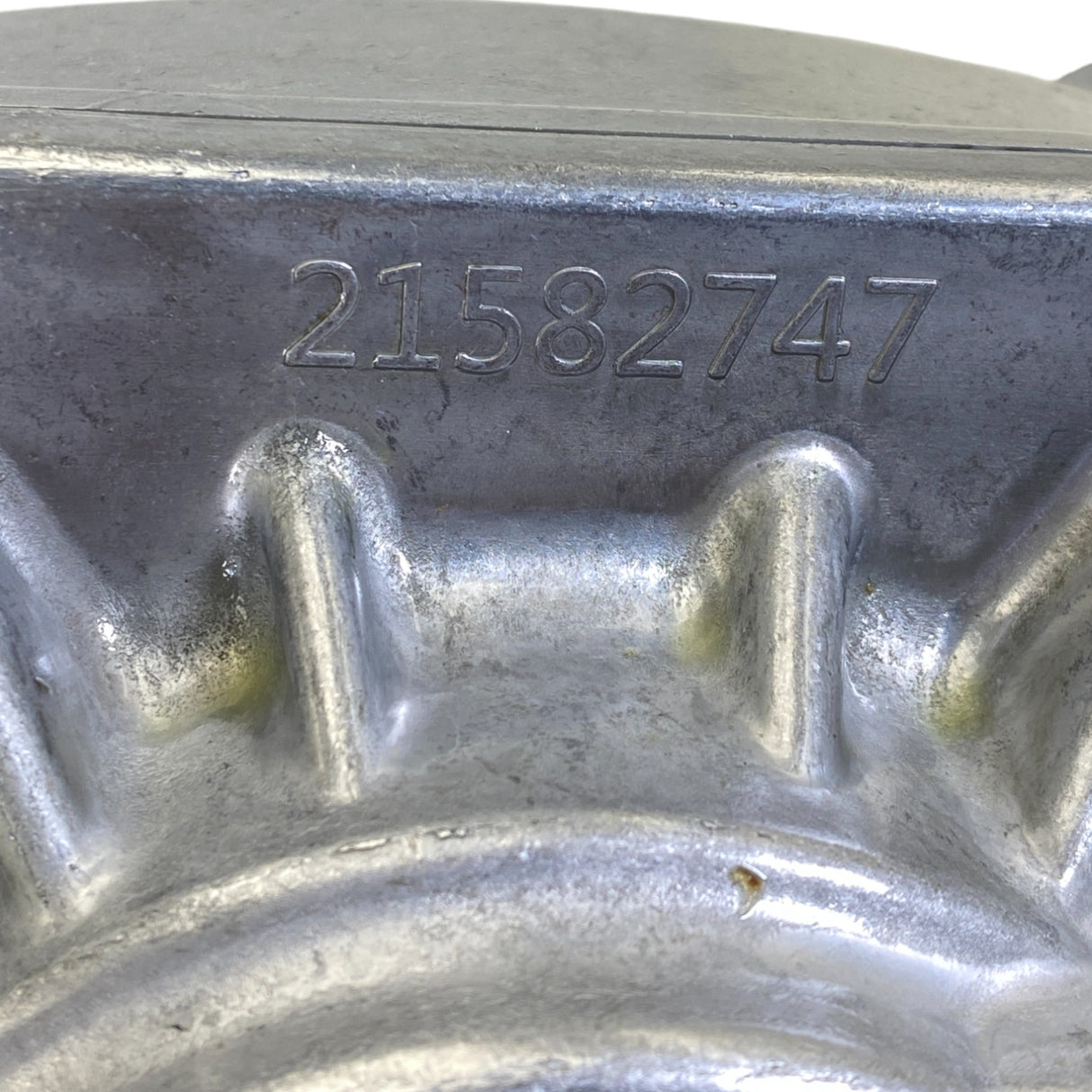 21531233 Genuine Volvo PTO Power Take Off