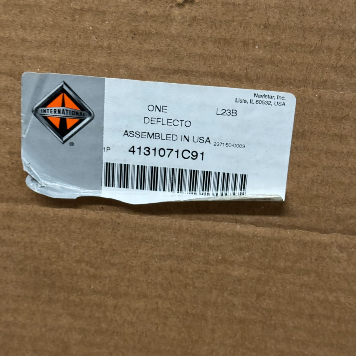 4128248C1 Genuine International Air Cab Deflector