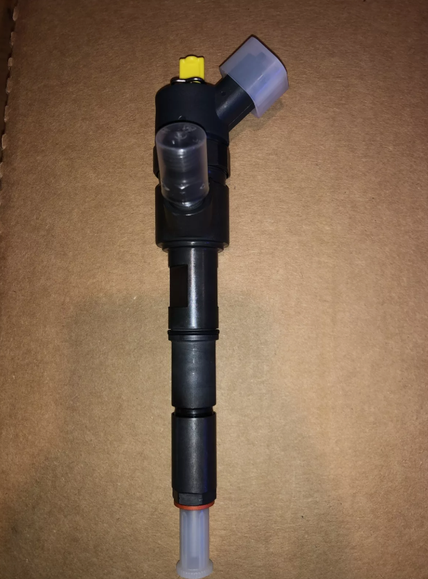 0413 2014 Deutz Fuel Injector