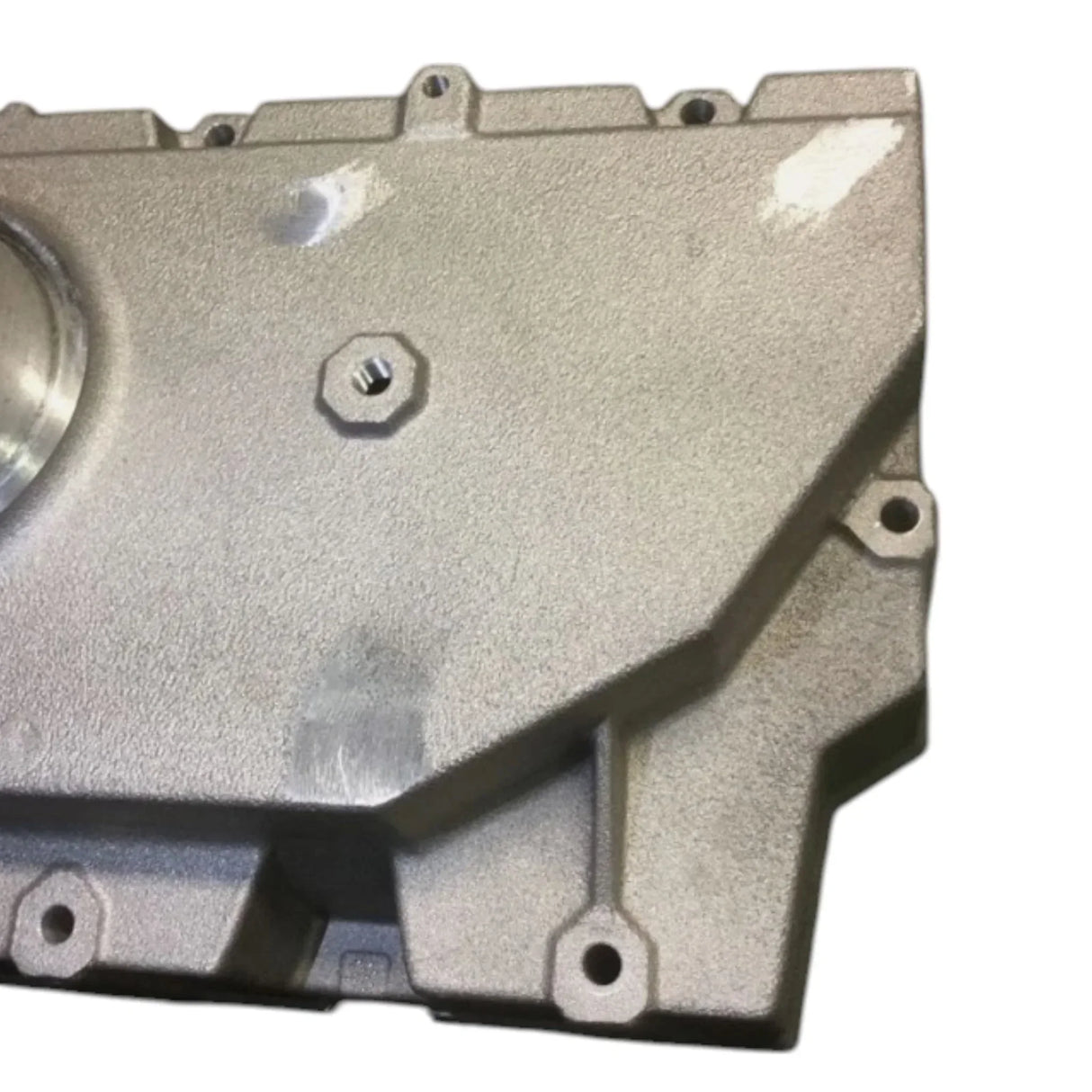 1824783C2 International Valve Cover - Truck To Trailer