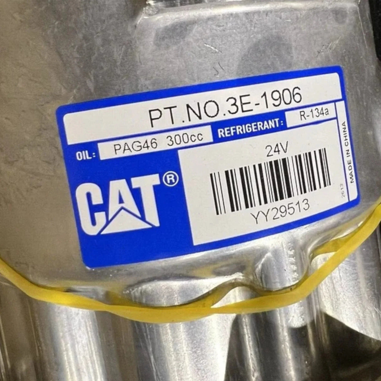 3E-1906 CAT 24 Volt Basic Clutch And Refrigerant Compressor - Truck To Trailer