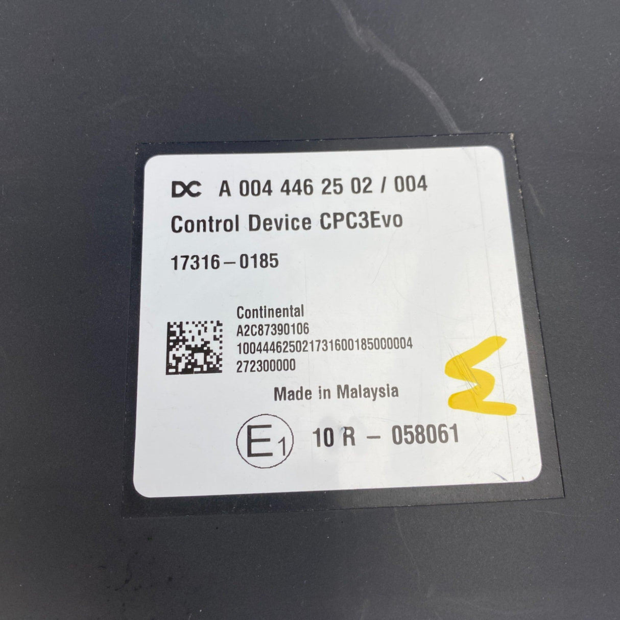 A0044462502 Genuine Detroit Diesel CECU Cab Control Module - Truck To Trailer