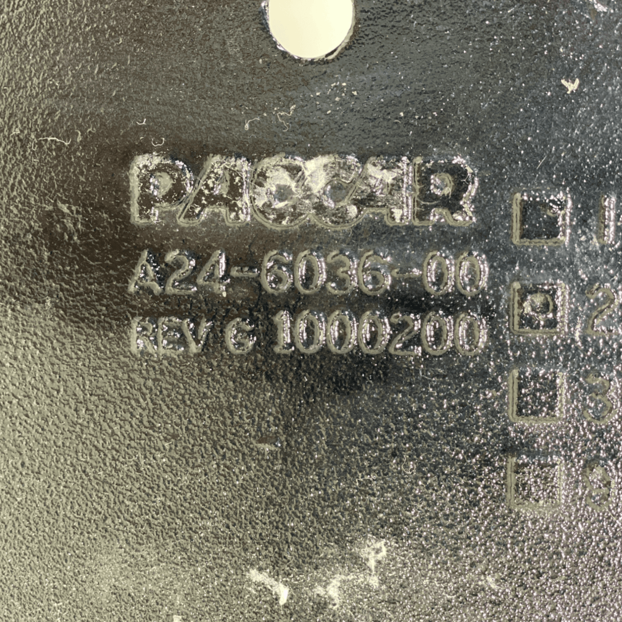 A24-6036-002 Genuine Paccar Cast Aluminum Crossmember Assembly - Truck To Trailer