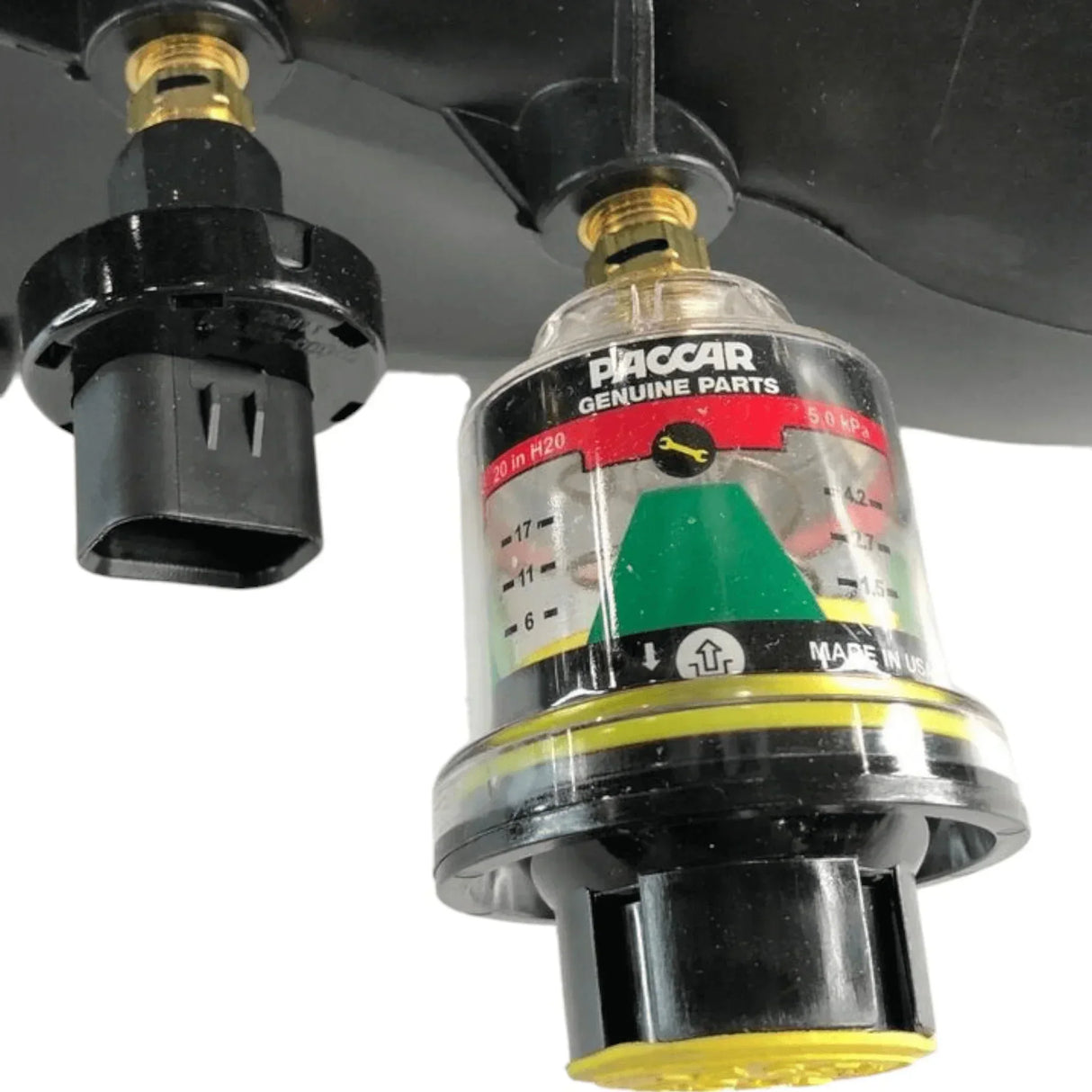 D37103221000 Genuine Paccar Air Cleaner Assembly - Truck To Trailer