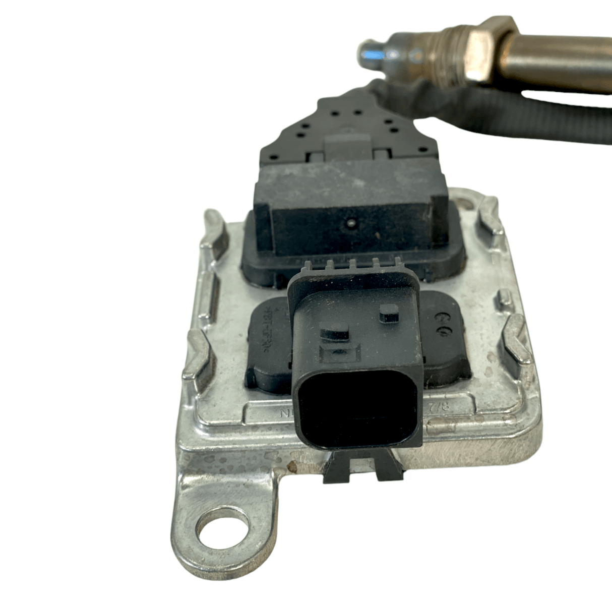 EA0101532228 Genuine Detroit Diesel® Nox Sensor Inlet For Mercedes-Benz - Truck To Trailer