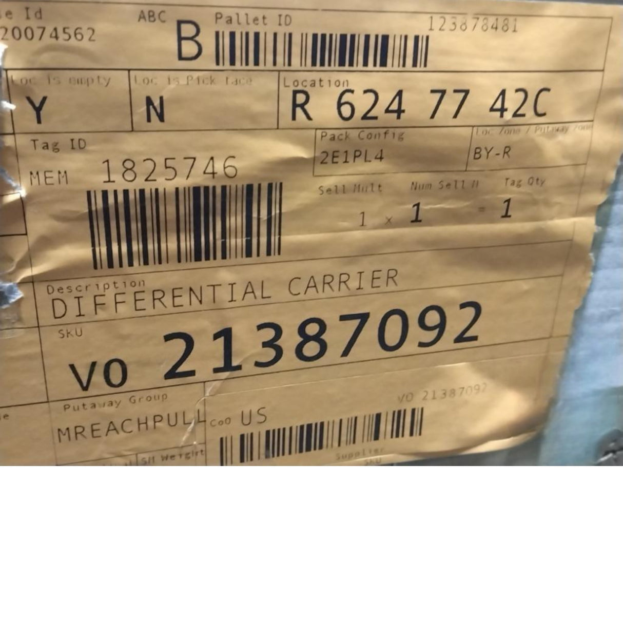21387092 Genuine Mack Differential Carrier