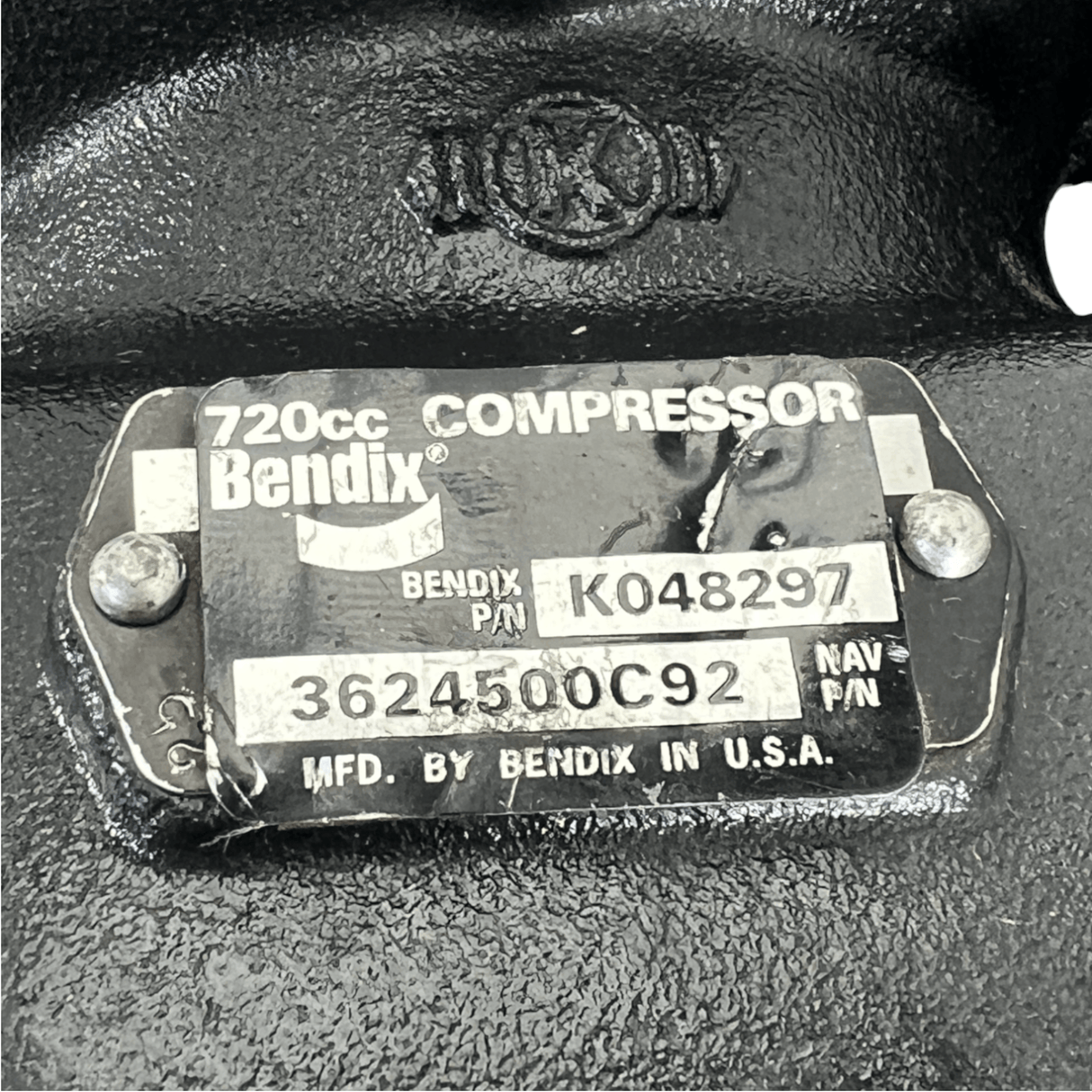 K048297 3624500C92 Genuine Bendix® Air Compressor Navistar International - Truck To Trailer