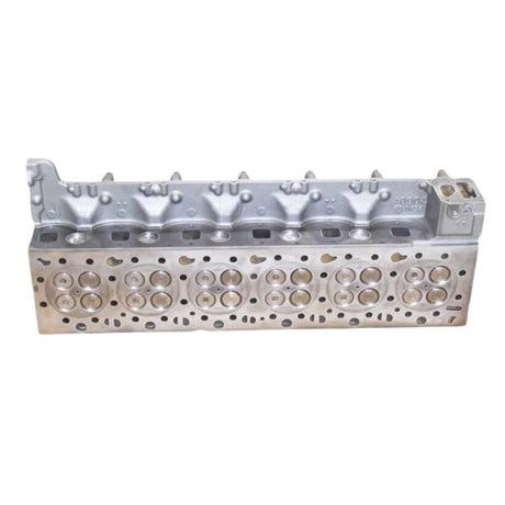 85020272 Genuine Mack Cylinder Head - Truck To Trailer