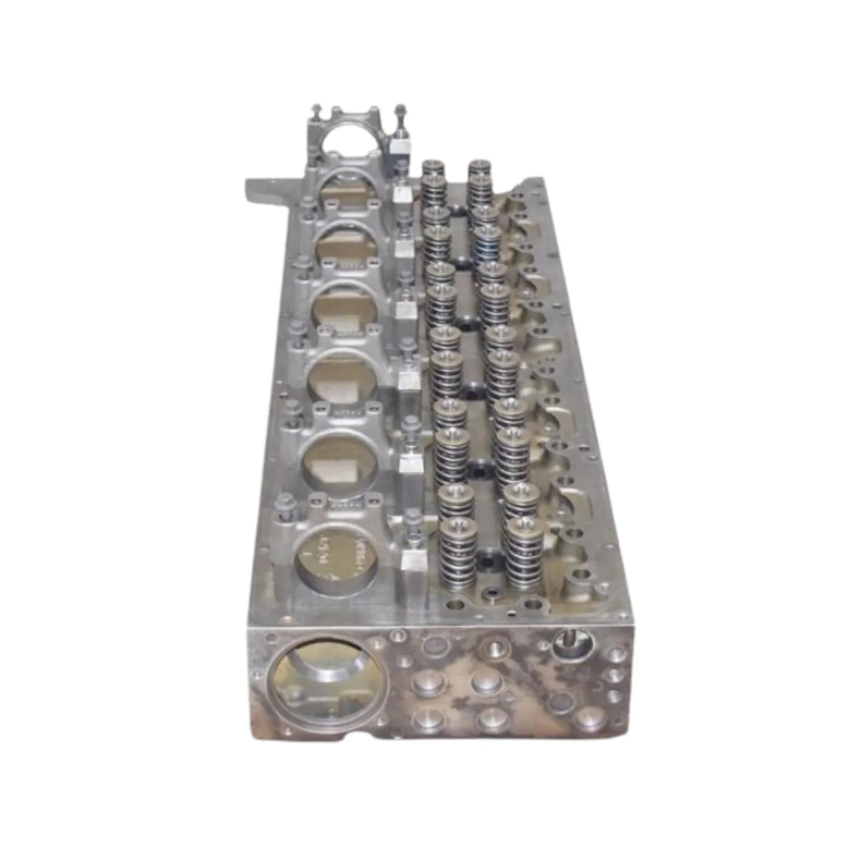 85020272 Genuine Mack Cylinder Head - Truck To Trailer