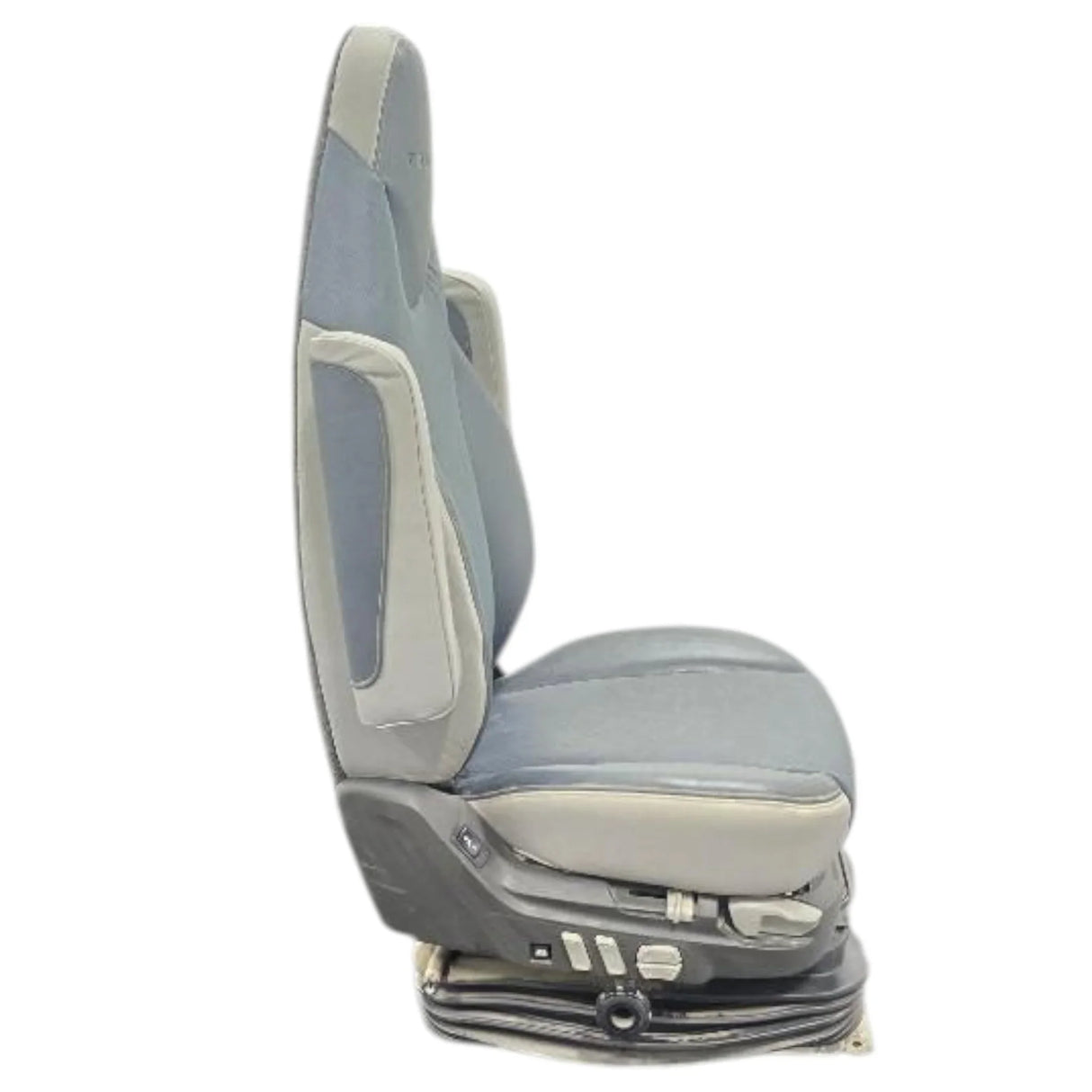 24524612 Genuine Mack Seat - Truck To Trailer