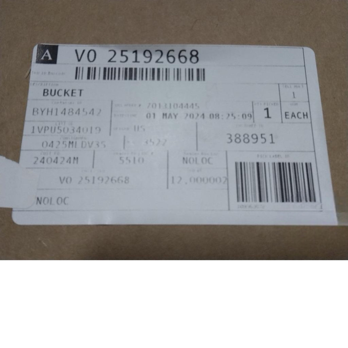 25192668 Genuine Mack Bucket