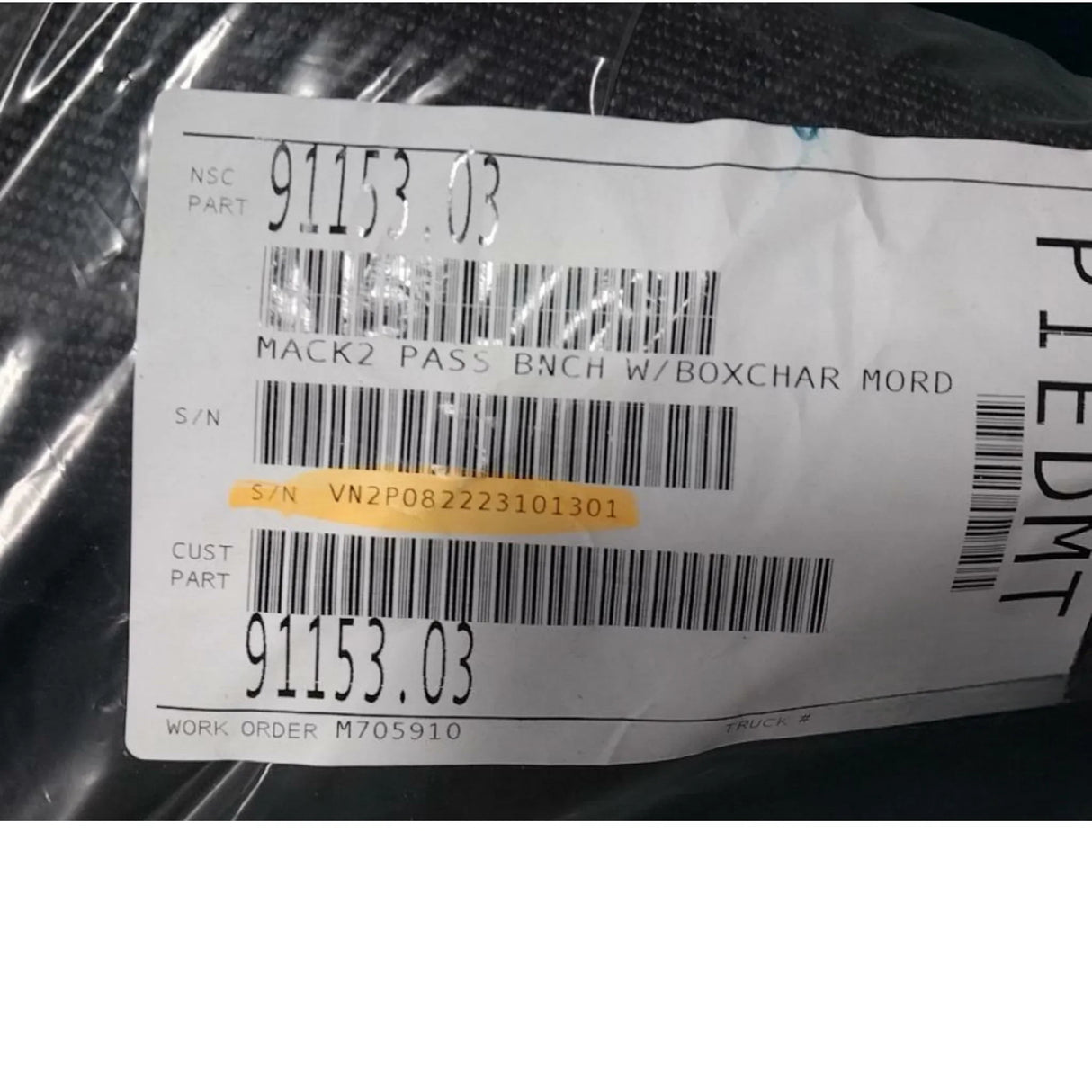 23737242 Genuine Mack Seat - Truck To Trailer