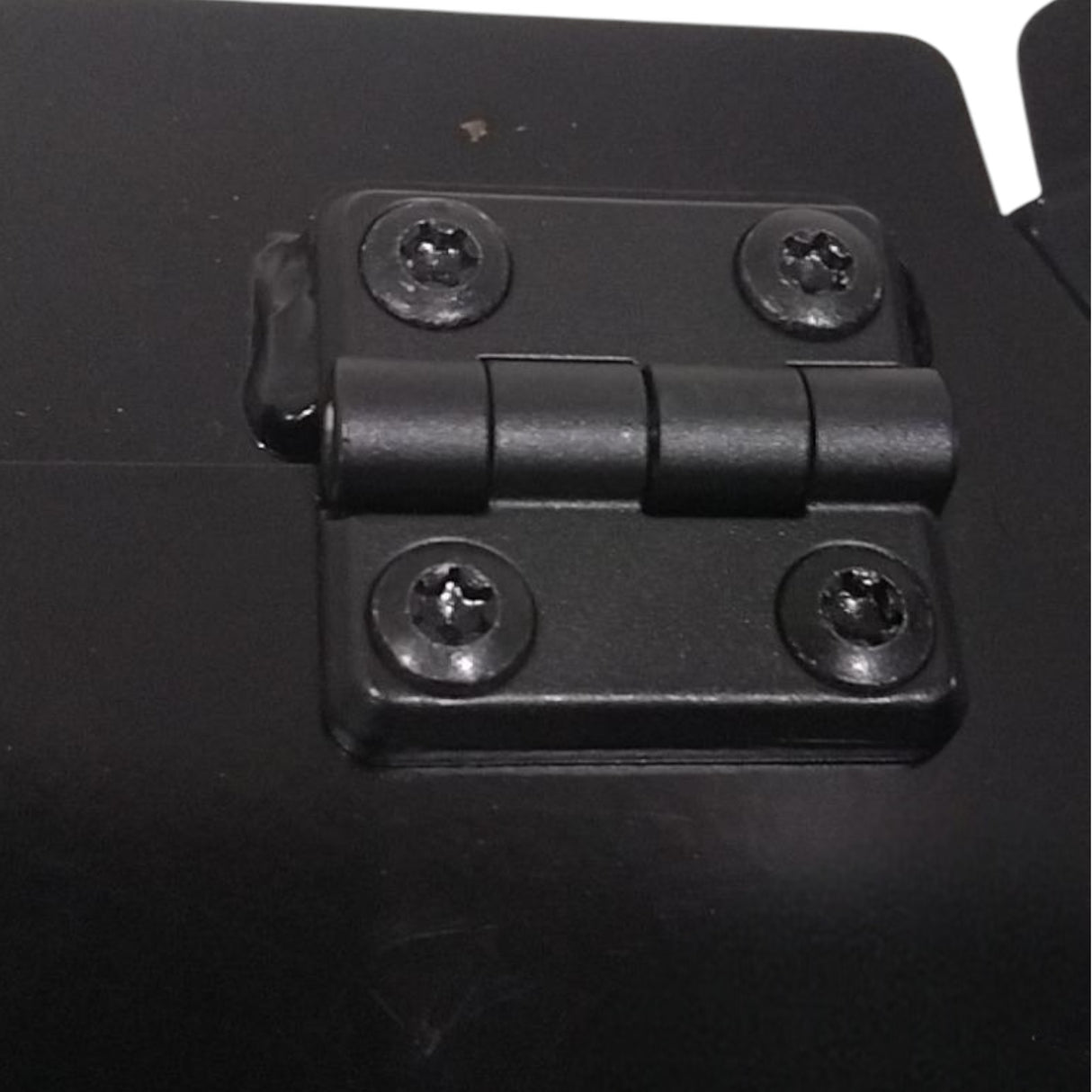 23369373 Genuine Mack Cover Plate