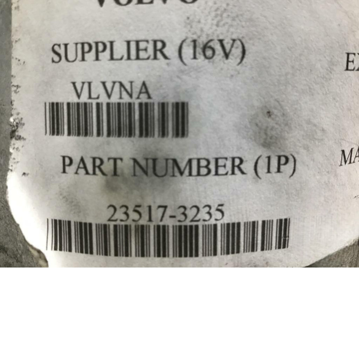 VG 23517-3235 Genuine Volvo Elbow