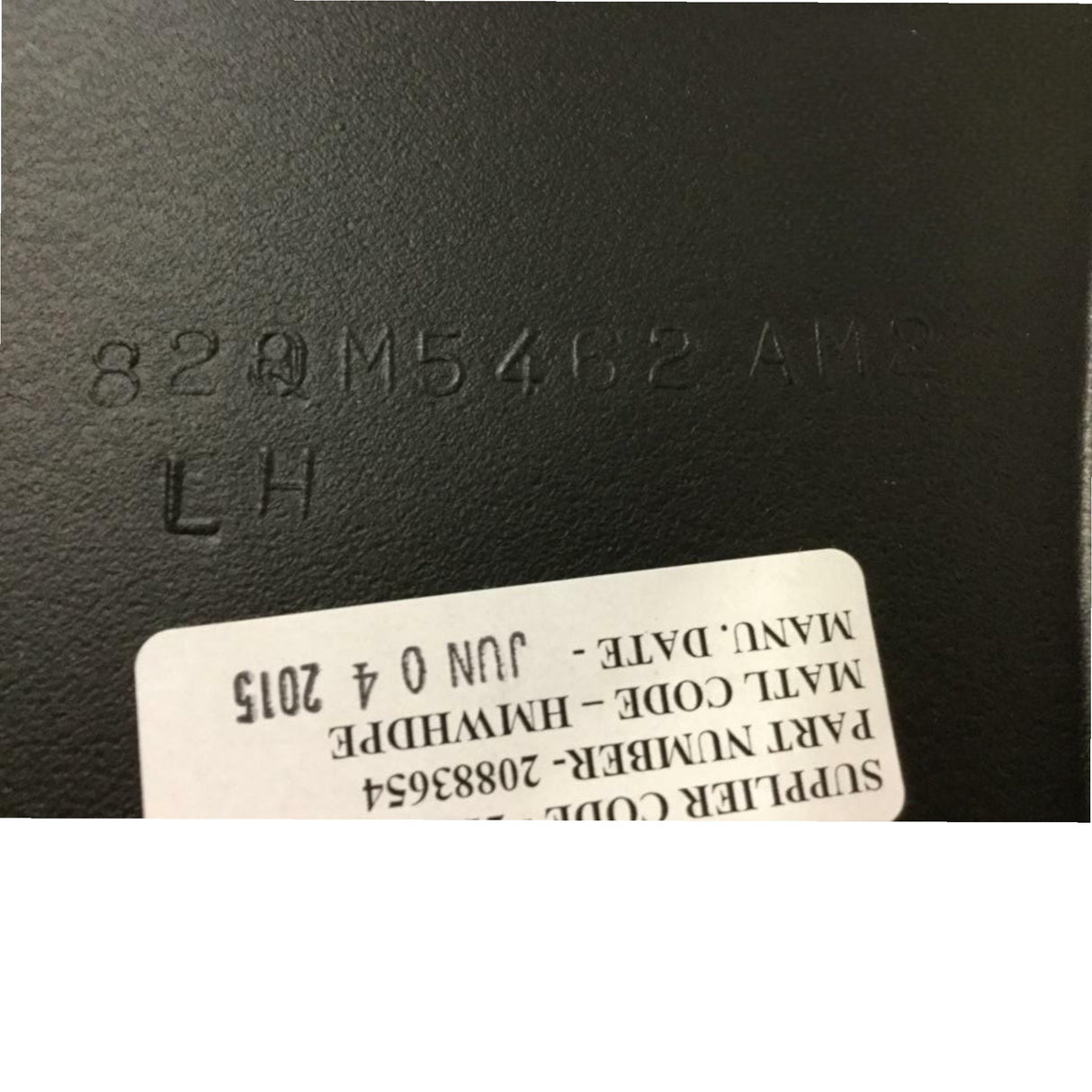 20883654 Genuine Volvo Fender