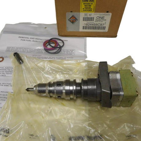 1824456C97 International Engine Fuel Injector