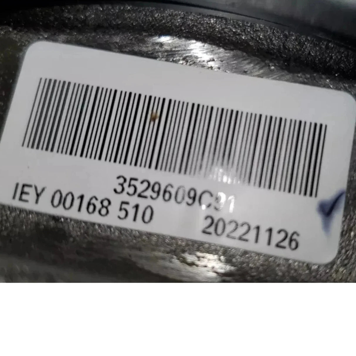 3529609C91 Genuine International Drive Shaft Flange End Yoke - Truck To Trailer