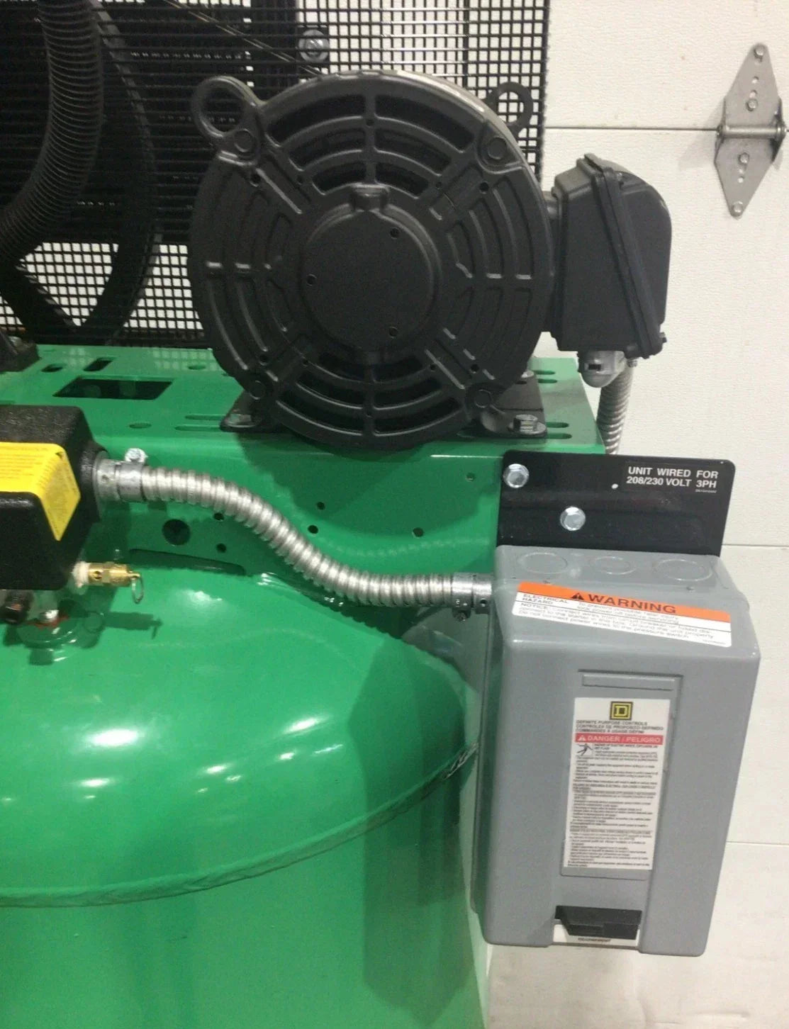 35WC51 Speedaire Electric Air Compressor 230V - Truck To Trailer