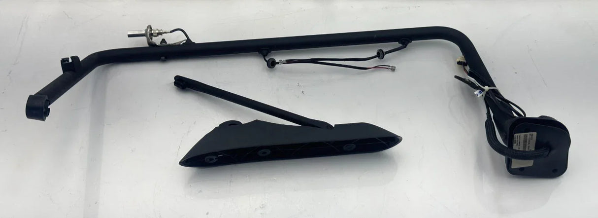 2589152C2 Genuine International Right Side Mirror Mounting Bracket - Truck To Trailer